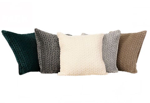 Decorative & Throw Pillows