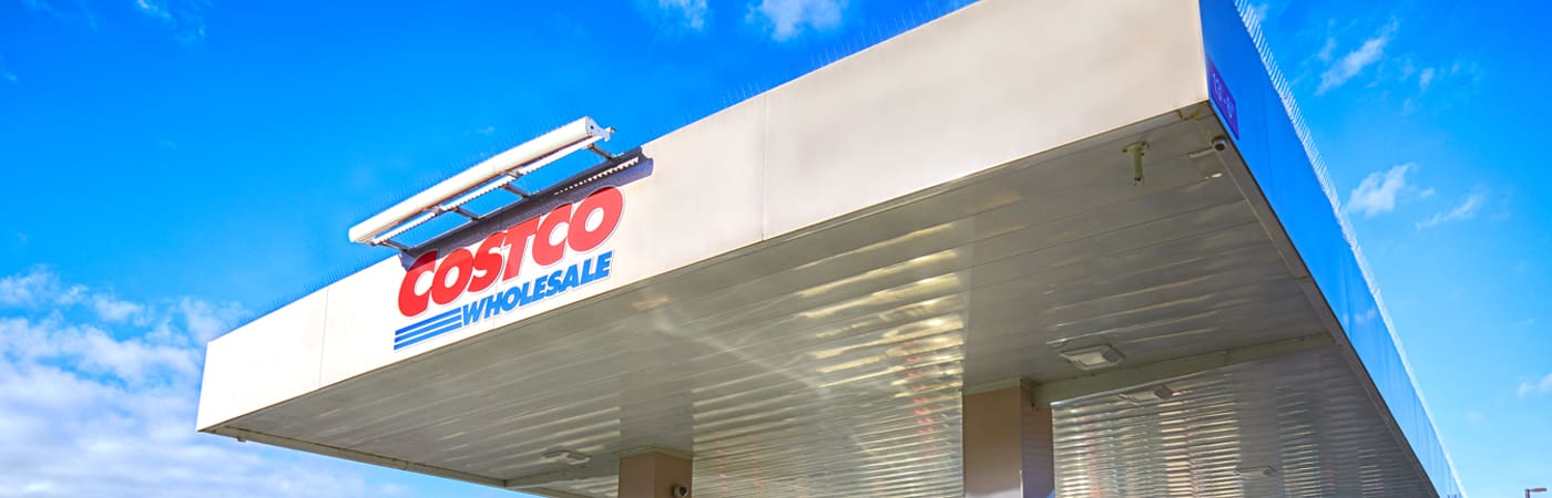 A Costco Business Center sign.
