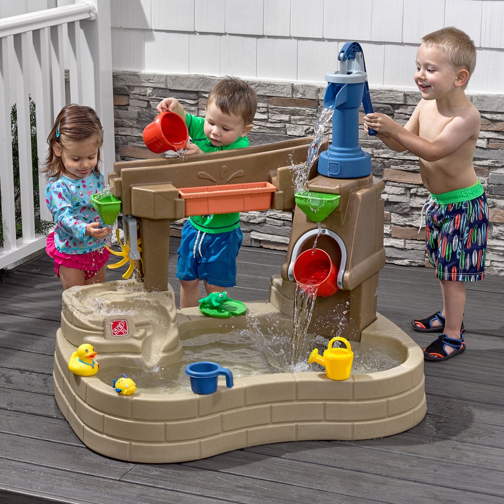 Step2 Pump & Splash Discovery Pond | Costco