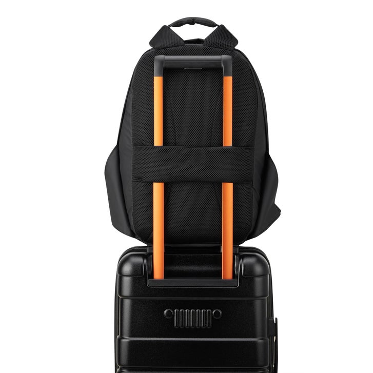 XTIAケース ジャンク品 Jeep JH001A Path 2-piece Carry-on and JS011B Versatile Backpack