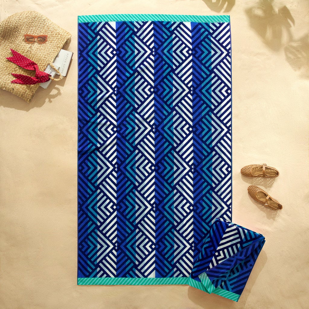 Reversible Jacquard Beach Towel, 2-pack | Costco