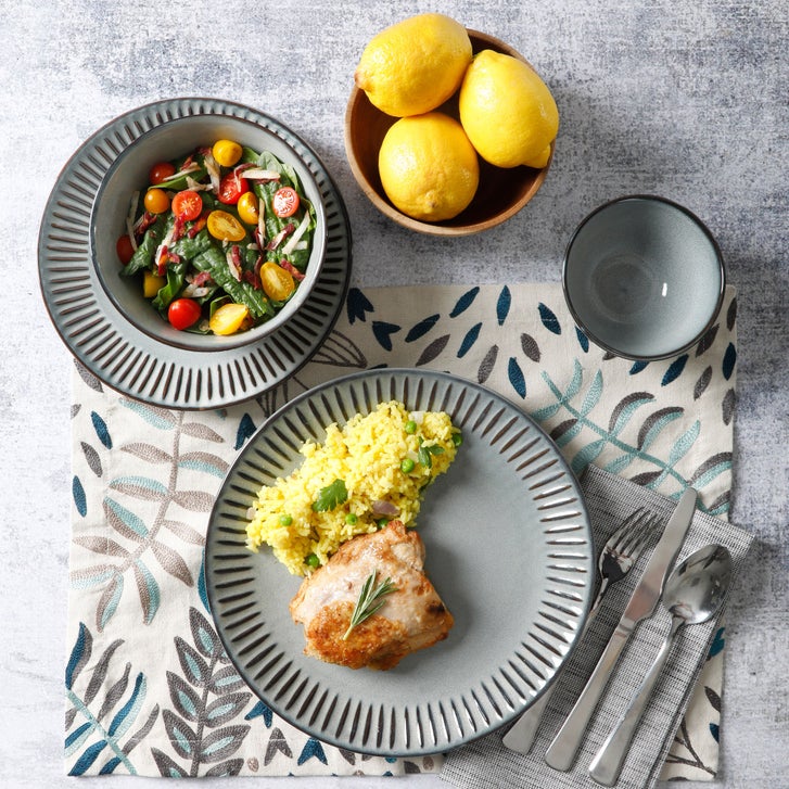 Laurie Gates Reactive 16-piece Dinnerware Set | Costco