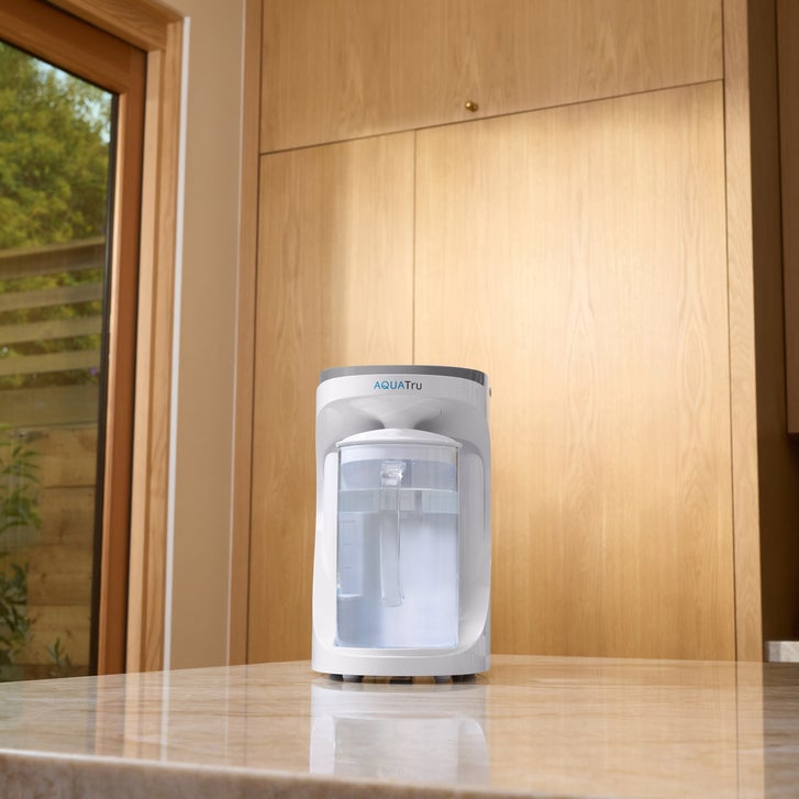 AquaTru 64 oz. Carafe Reverse Osmosis Water Purifier | Costco