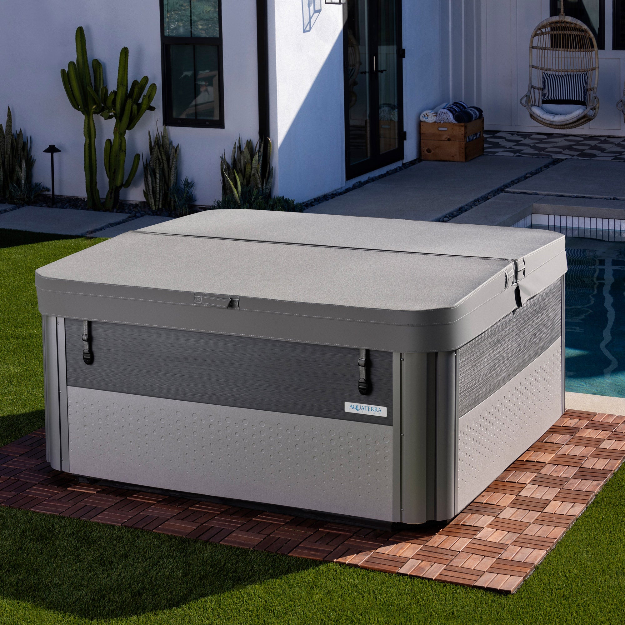 Aquaterra Huntley 39-jet Spa | Costco