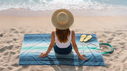 2-in-1 Beach Towel and Tote Bag | Costco