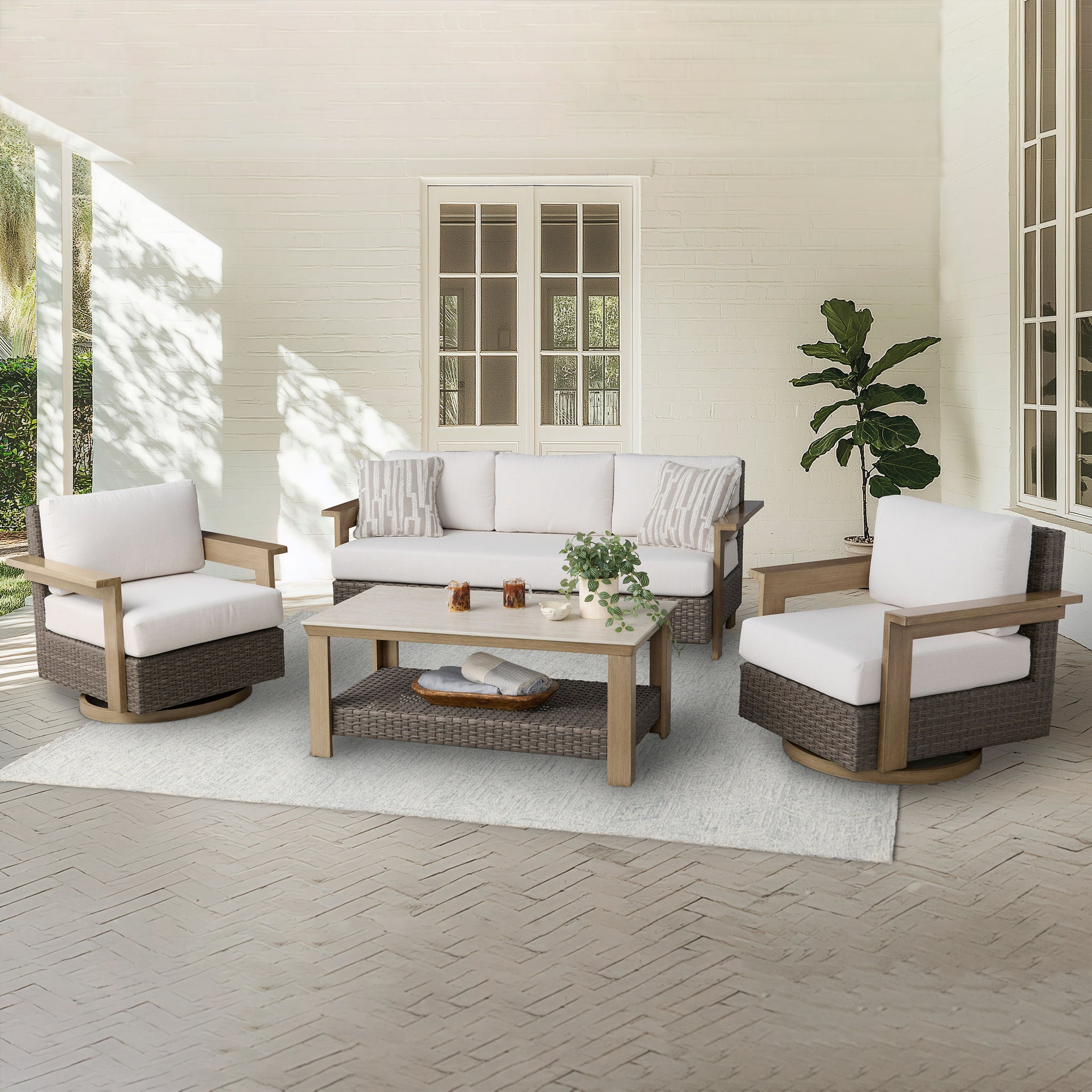 Agio Juniper 4-piece Outdoor Patio Seating Set | Costco