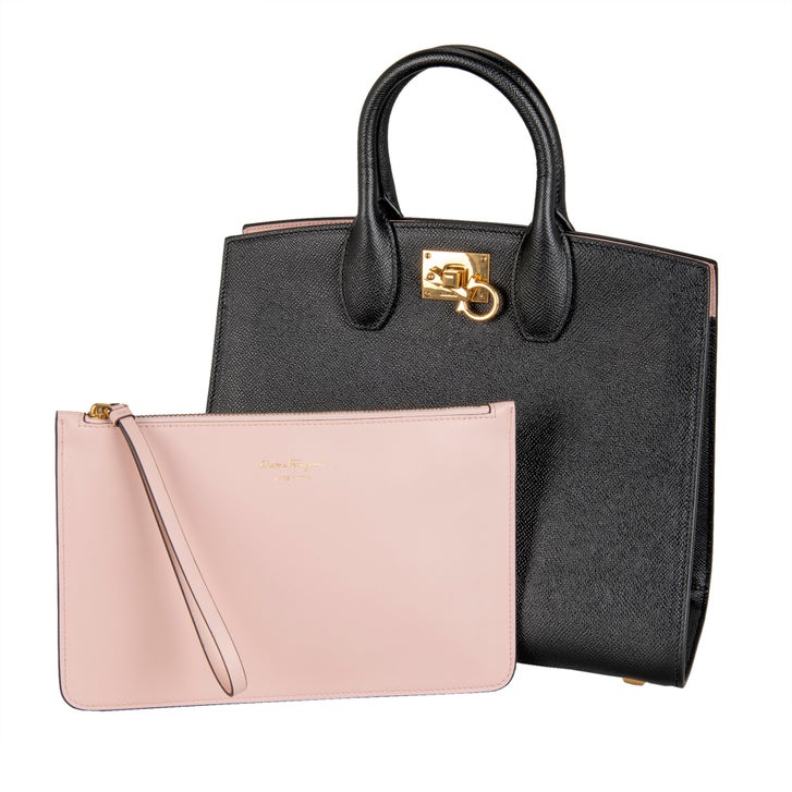 ♡♡Ferragamo　スタジオかごバック☆☆ Ferragamo Studio Box Bag, Black | Costco