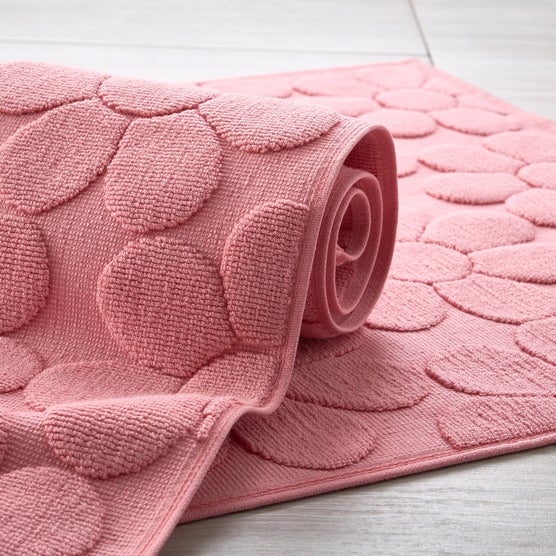 Charisma Daisy Tub Mat, 2-pack | Costco