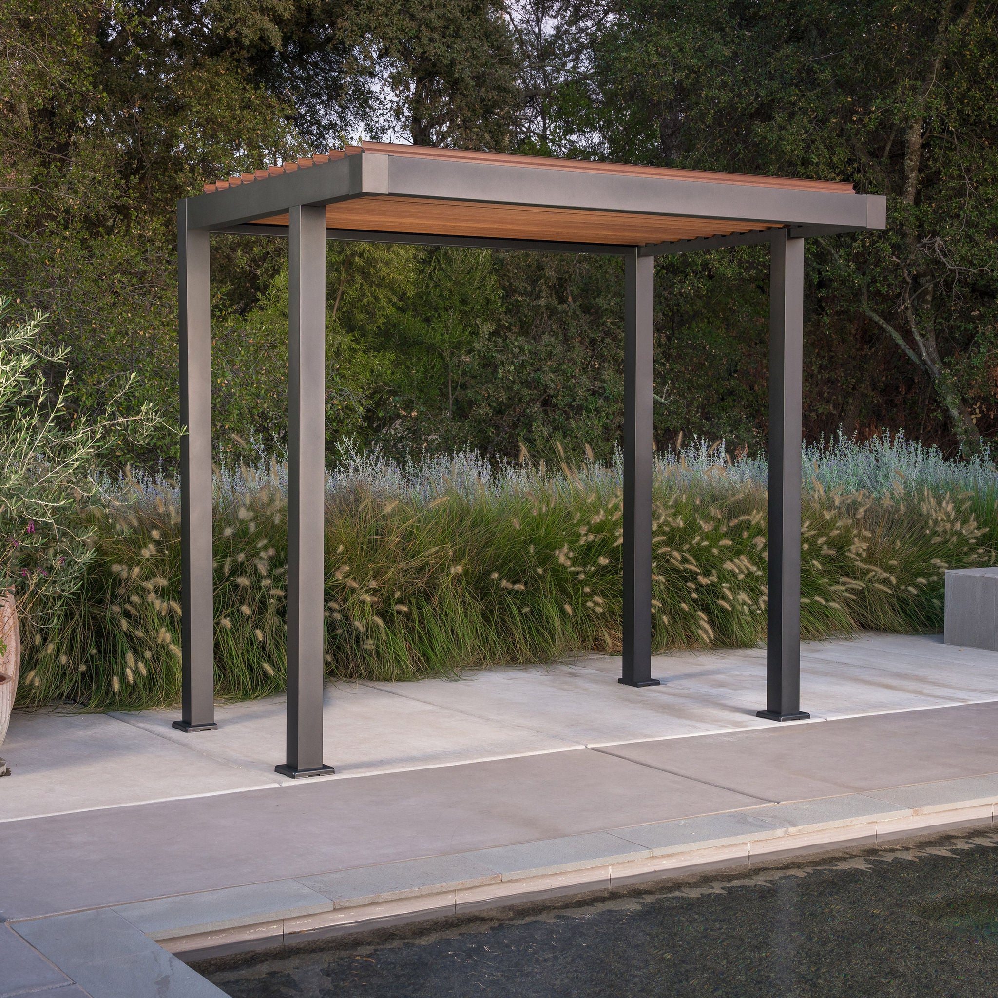 Sunvilla 6' x 9' Grill Pergola