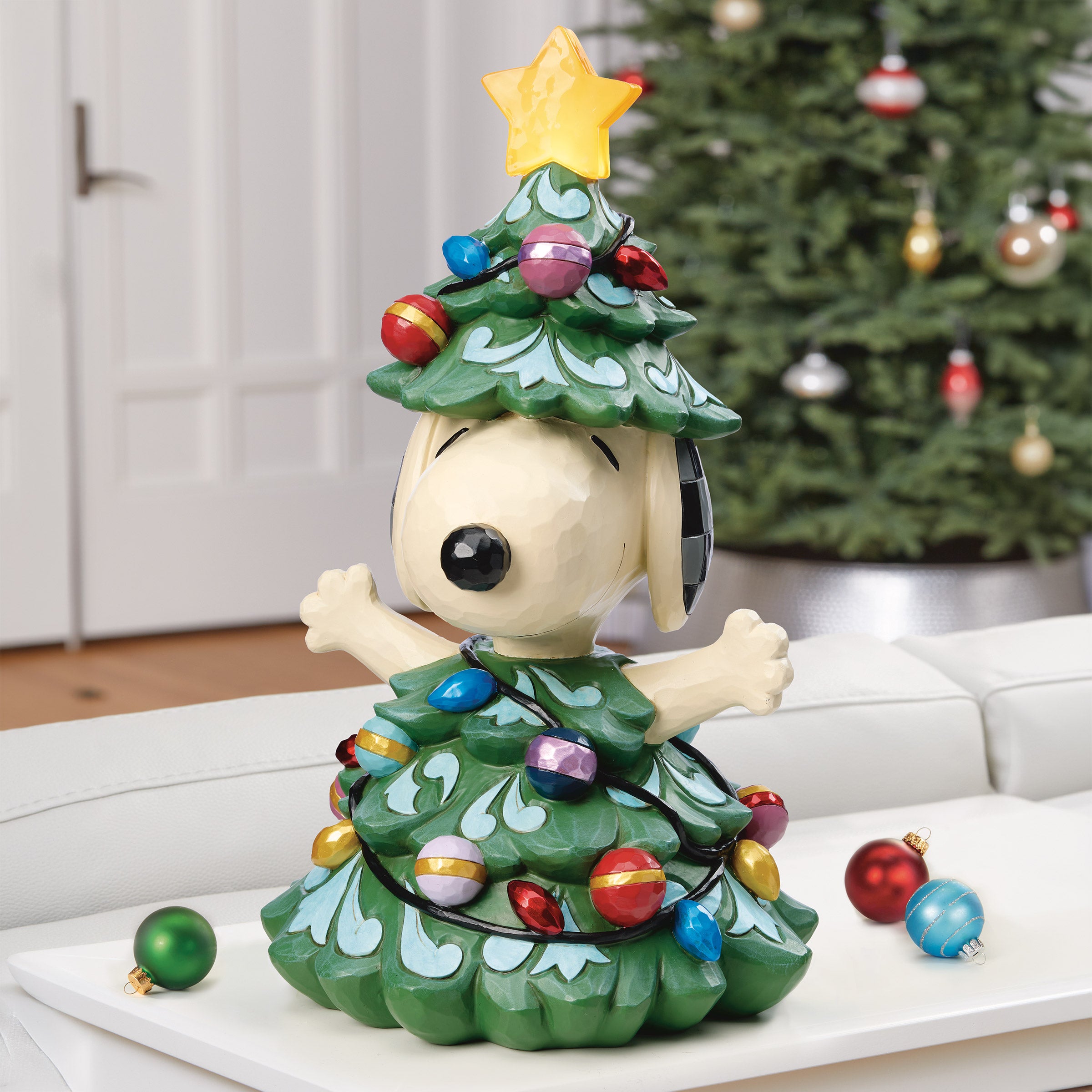 15" Peanuts Snoopy Tree with LED Light Statue by Jim Shore