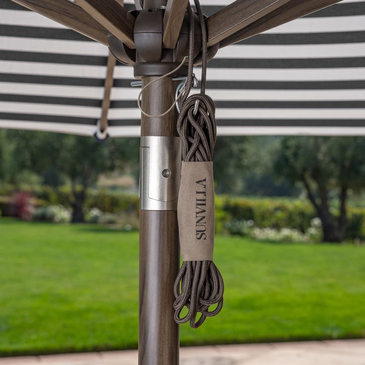 brown striped patio umbrella Safavieh Athens Inside Out 9Ft Crank Outdoor Auto Tilt a perfect balance of style and functionality Ins French Country Beige Striped