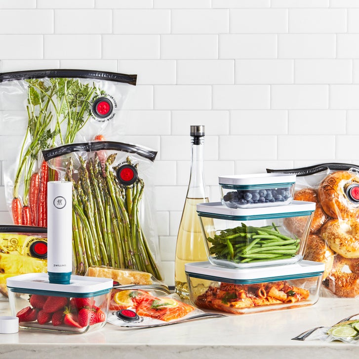 Zwilling Fresh and Save 16-piece Vacuum Seal Food Storage Set | Costco