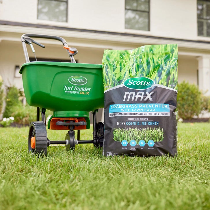 Scotts MAX Crabgrass Preventer with Lawn Food, 14,000 Sq. Ft. | Costco