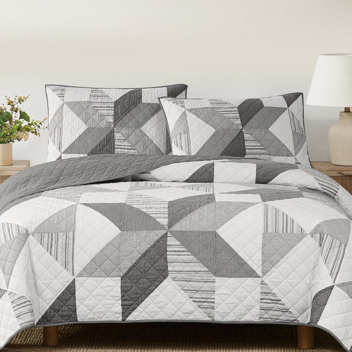 Origami Pieced Modern Patchwork 3-piece Quilt Set | Costco
