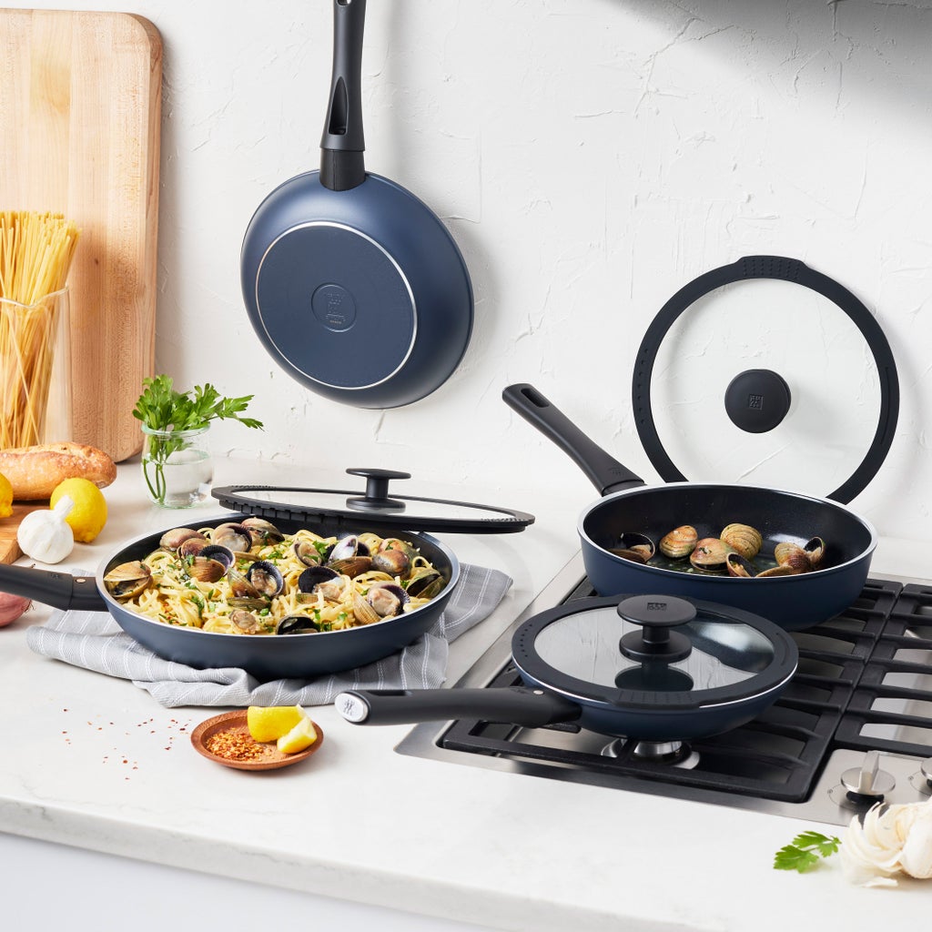 Enlarge Product Preview 1