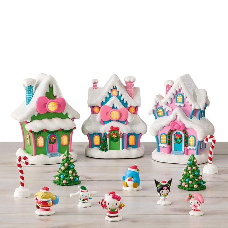 Hello Kitty Holiday Village, 13-piece Set | Costco