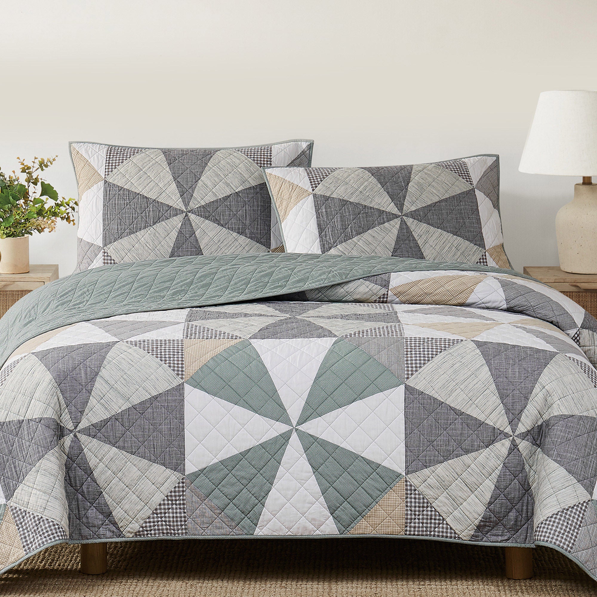 アクセサリー CAREERING QUILT 701 (SV) pierce Origami Pieced Prairie Patchwork 3-piece Quilt Set | Costco