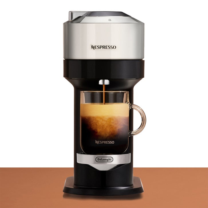 コーヒーメーカー・エスプレッソマシン Nespresso Vertuo Next & Aeroccino 3 Nespresso Vertuo Next Deluxe with Aeroccino 3 and 32 Capsules | Costco