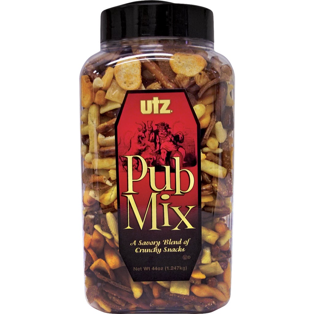 **Utz** Pub Mix, 44 oz