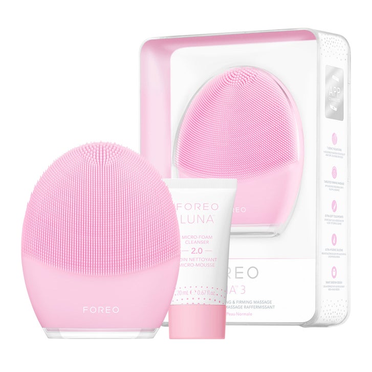 FOREO LUNA 3 Cleansing Routine for Normal Skin + Micro-Foam