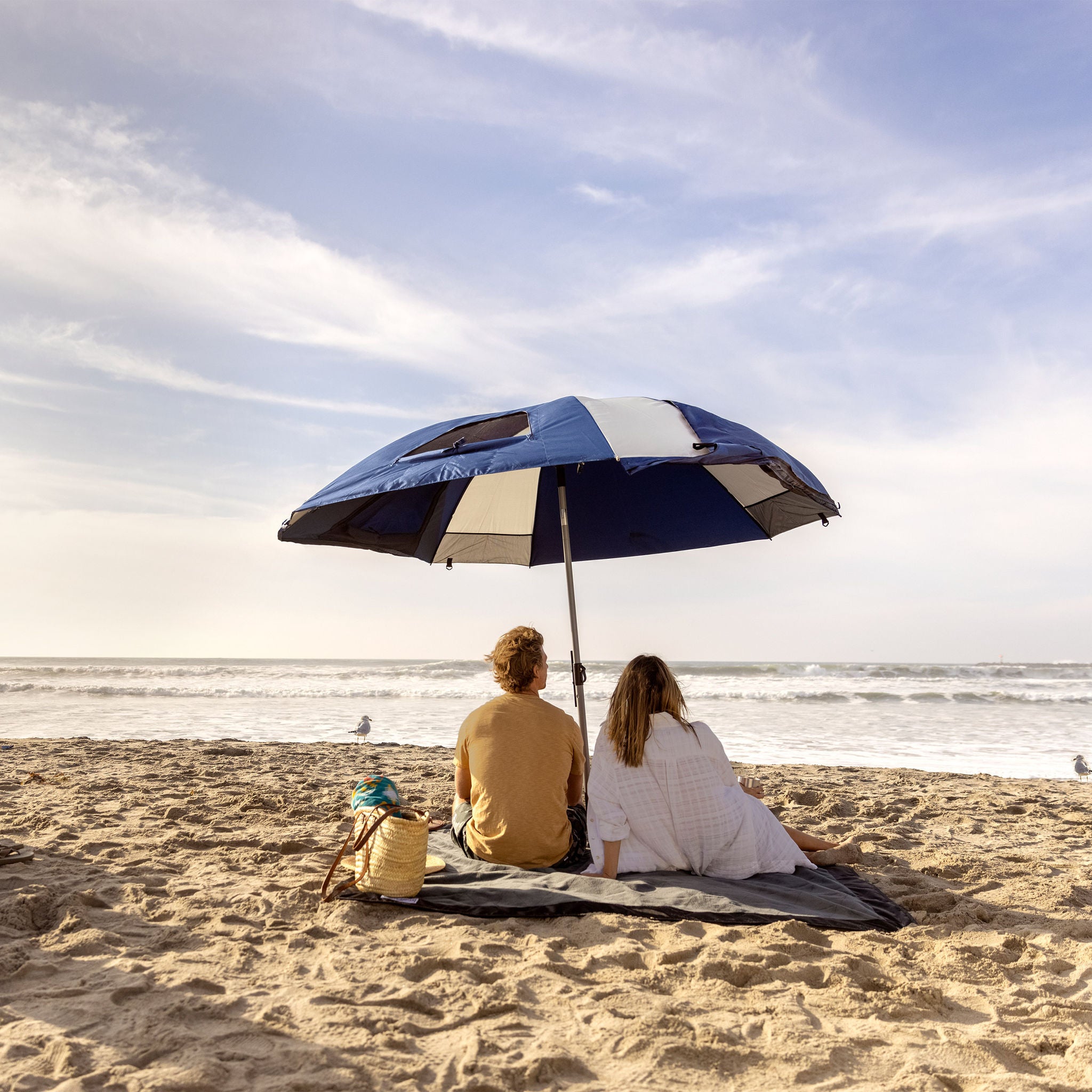 Sunsoul Umbrella Shelter and Beach blanket Combo | Costco