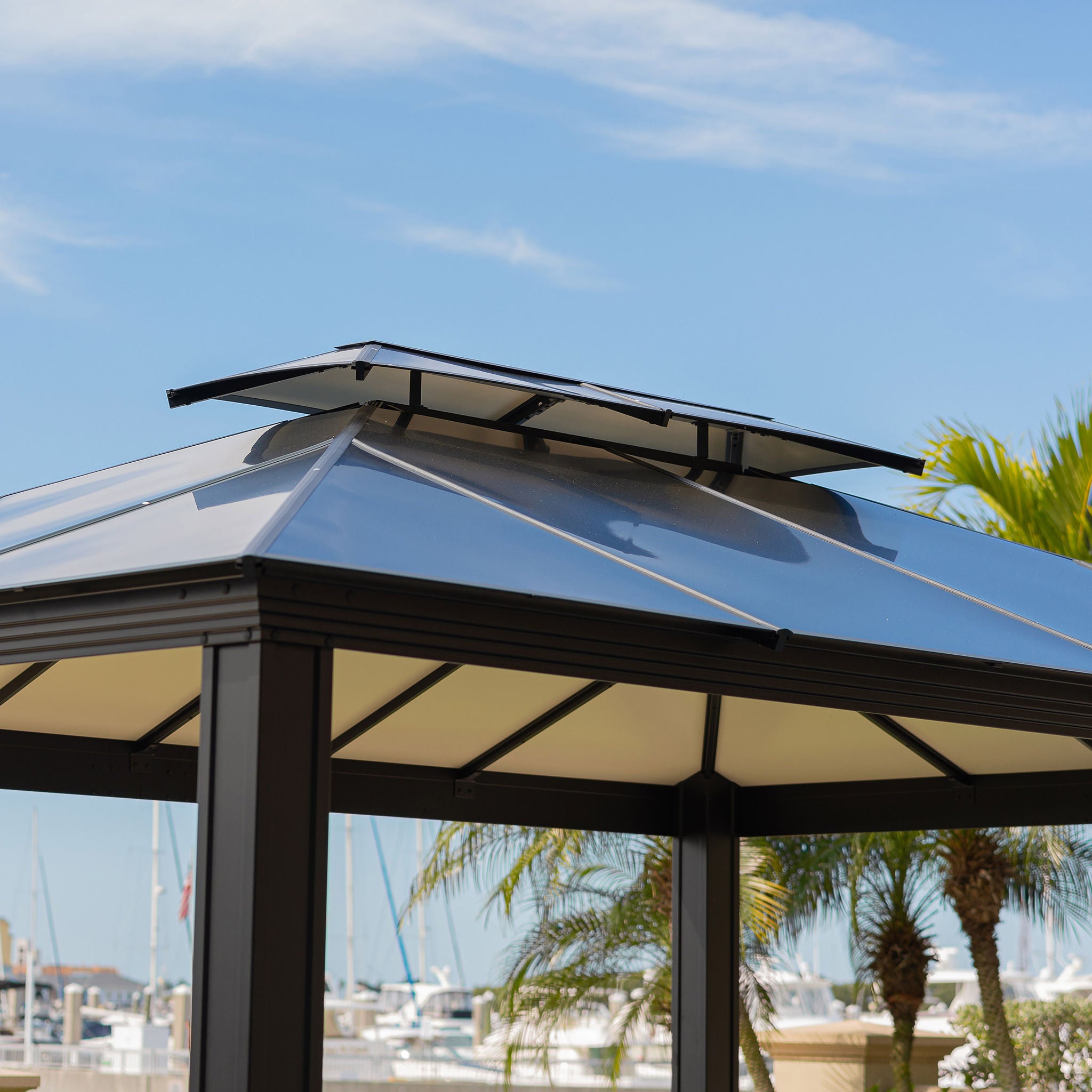 ayagon.2902さん Paragon Santa Monica Aluminum Gazebo | Costco