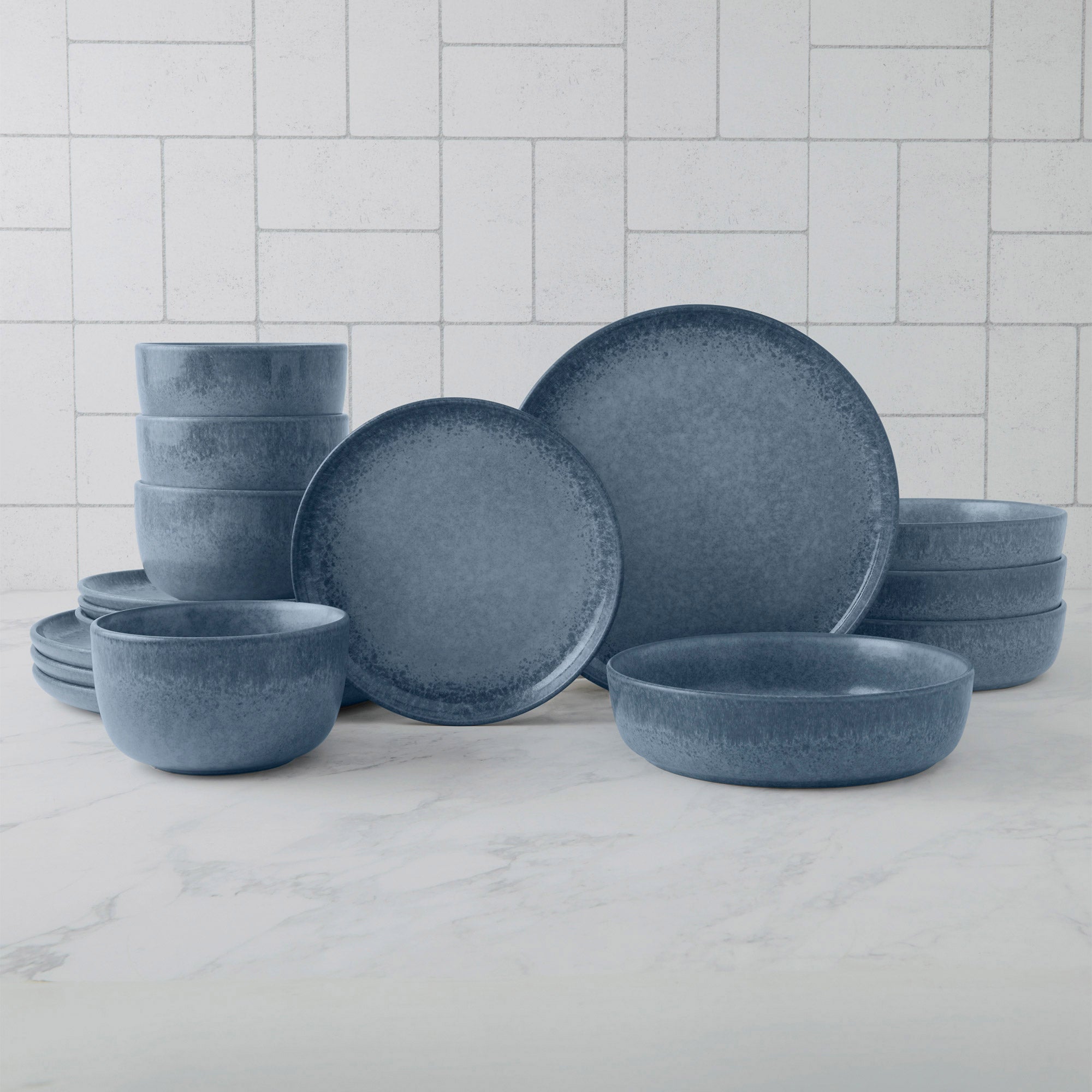 DENMARK 16-PIECE KAMILAH DINNERWARE SET