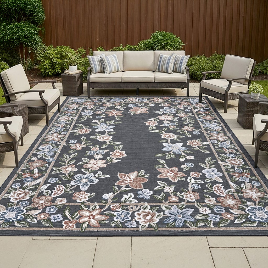 Laguna Indoor/Outdoor Area Rug, Beta Black, 8'8