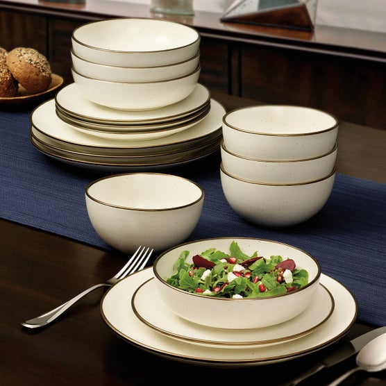 Mikasa Julianna 16-piece Stoneware Dinnerware Set | Costco