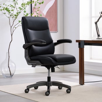 La-Z-Boy Office Manager Chair with Flip-Up Arms