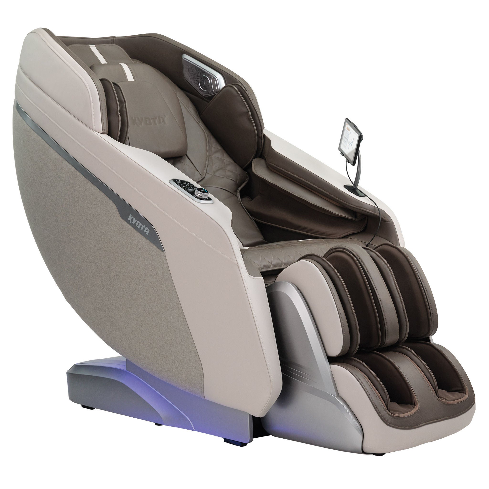 Kyota Kiyomi M698 Zero Gravity 4D Massage Chair with Tablet | Costco