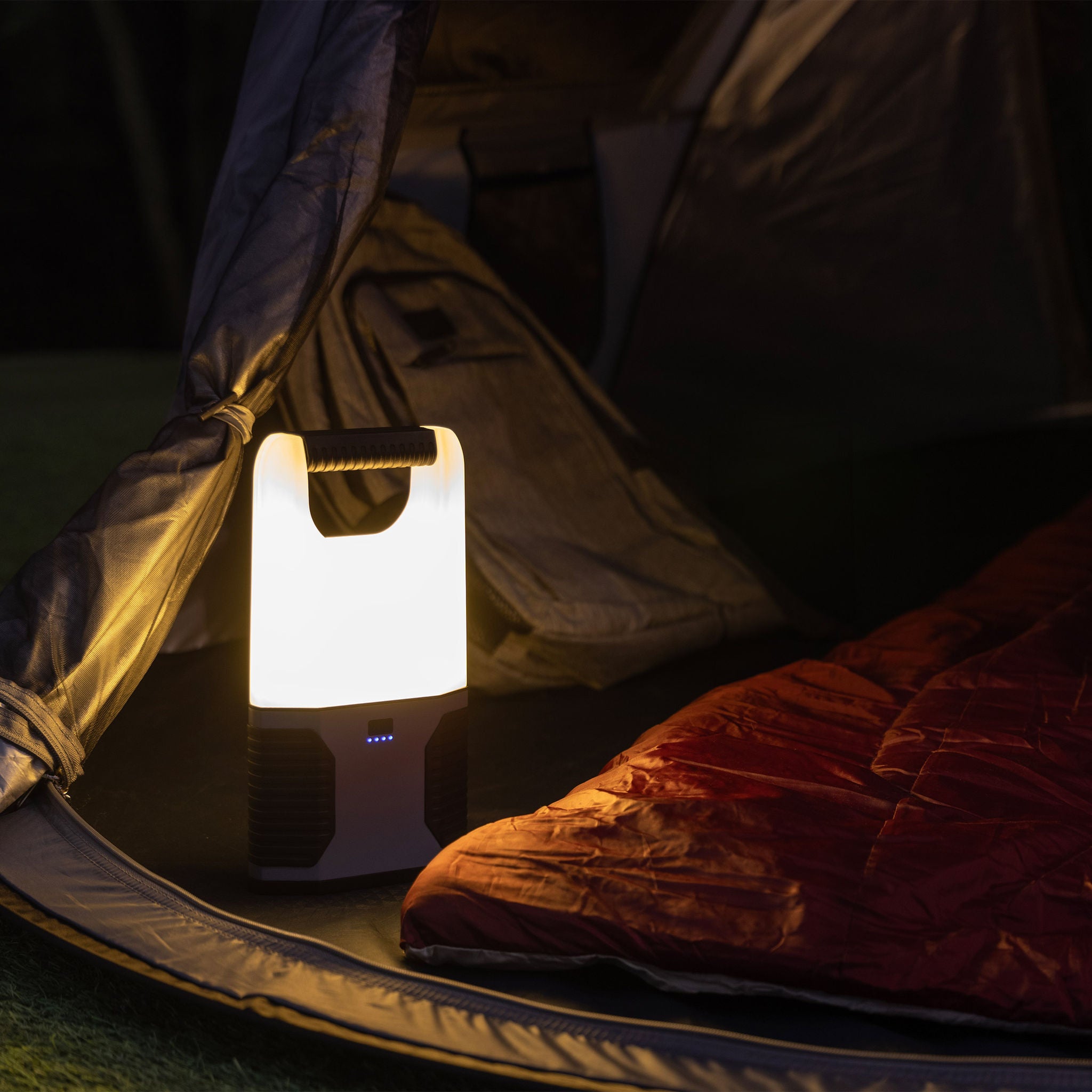GE 1500 Lumen Dual Powered LED Lantern | Costco