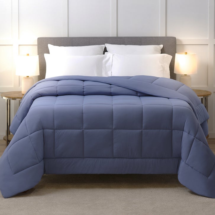 Below Zero Cooling Comforter | Costco