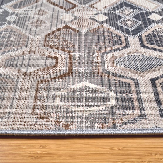 Sierra Indoor/Outdoor Area Rug, Mohave Gray Beige, 7’10” x 10’ | Costco