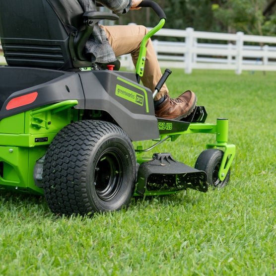 Greenworks 80V 42