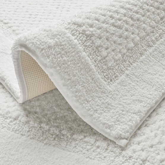 Enlarge Product Preview 3