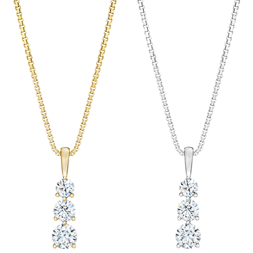 Round Brilliant 1.00 ctw VS2 Clarity, I Color Diamond 14kt Gold Three Stone Pendant