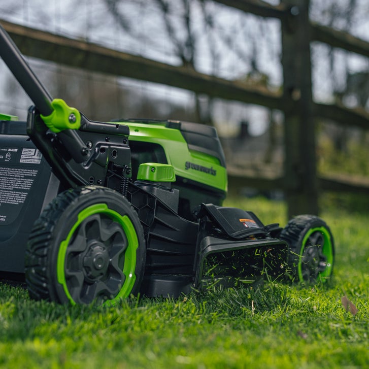 Greenworks 80V 21