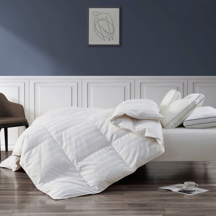 Hotel Grand White Down Comforter | Costco
