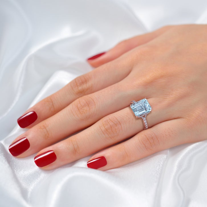 石の中のマリア Aquamarine and Diamond 14kt Rose Gold Ring | Costco