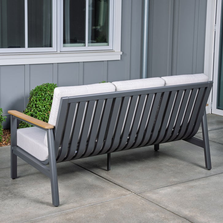 2335。7098。2954。4032 (4台セット】 SE3 SunVilla Sara 5-piece Outdoor Patio Seating Set | Costco