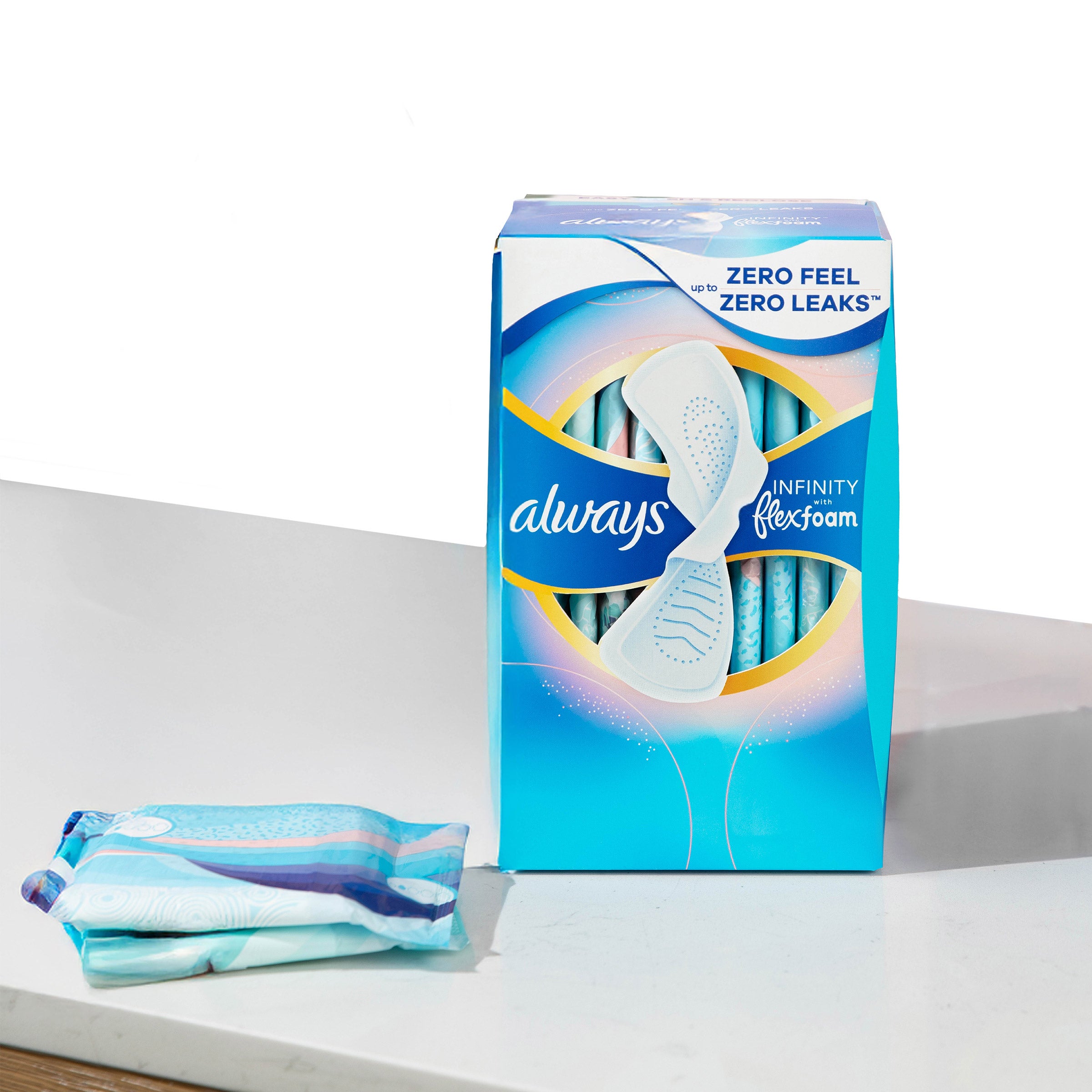 Always Infinity FlexFoam Pads, 72-count | Costco
