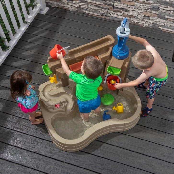 Step2 Pump & Splash Discovery Pond | Costco
