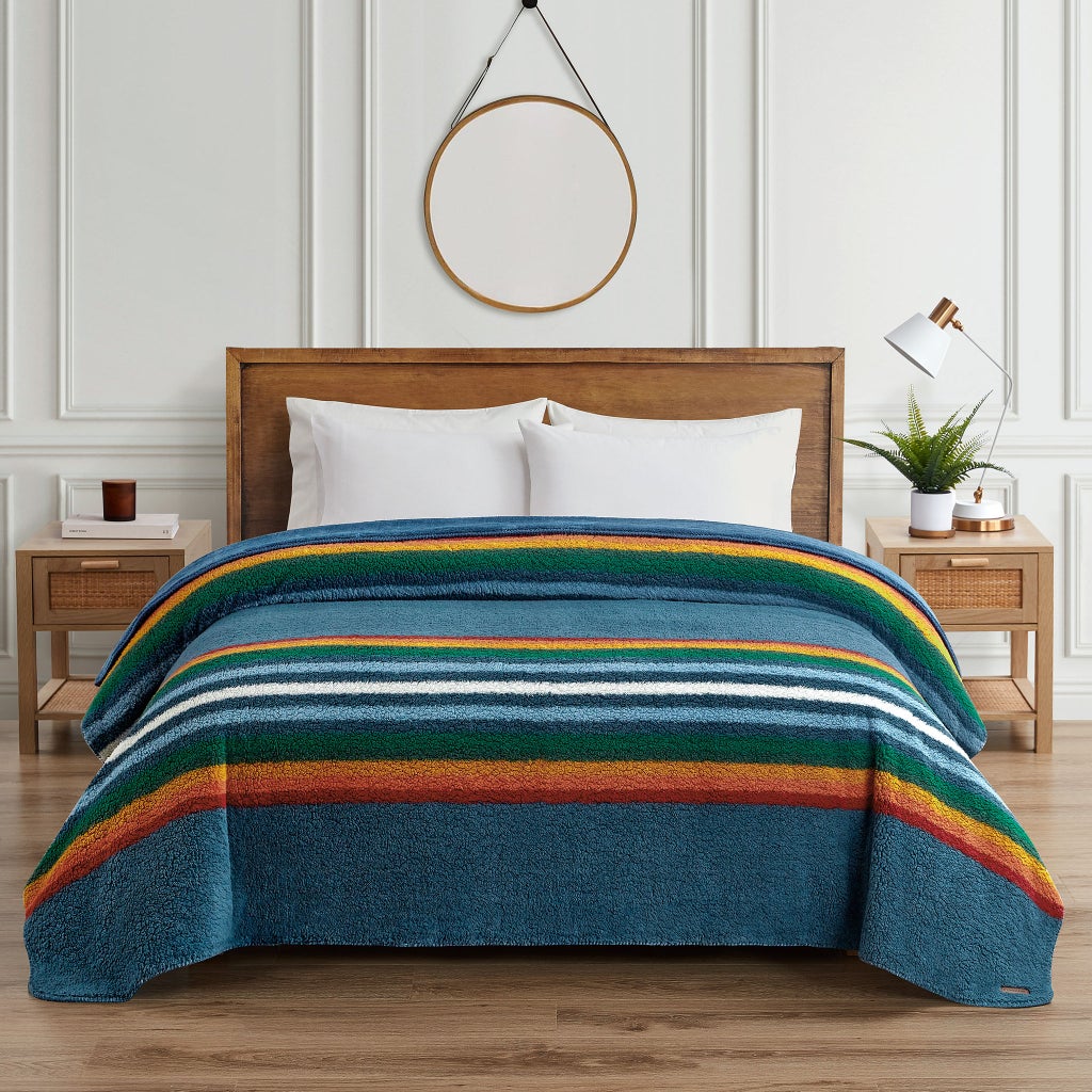 ペンドルトンシェルパブランケット クイーン 248 cm x 231cm Pendleton Sherpa Fleece Blanket | Costco