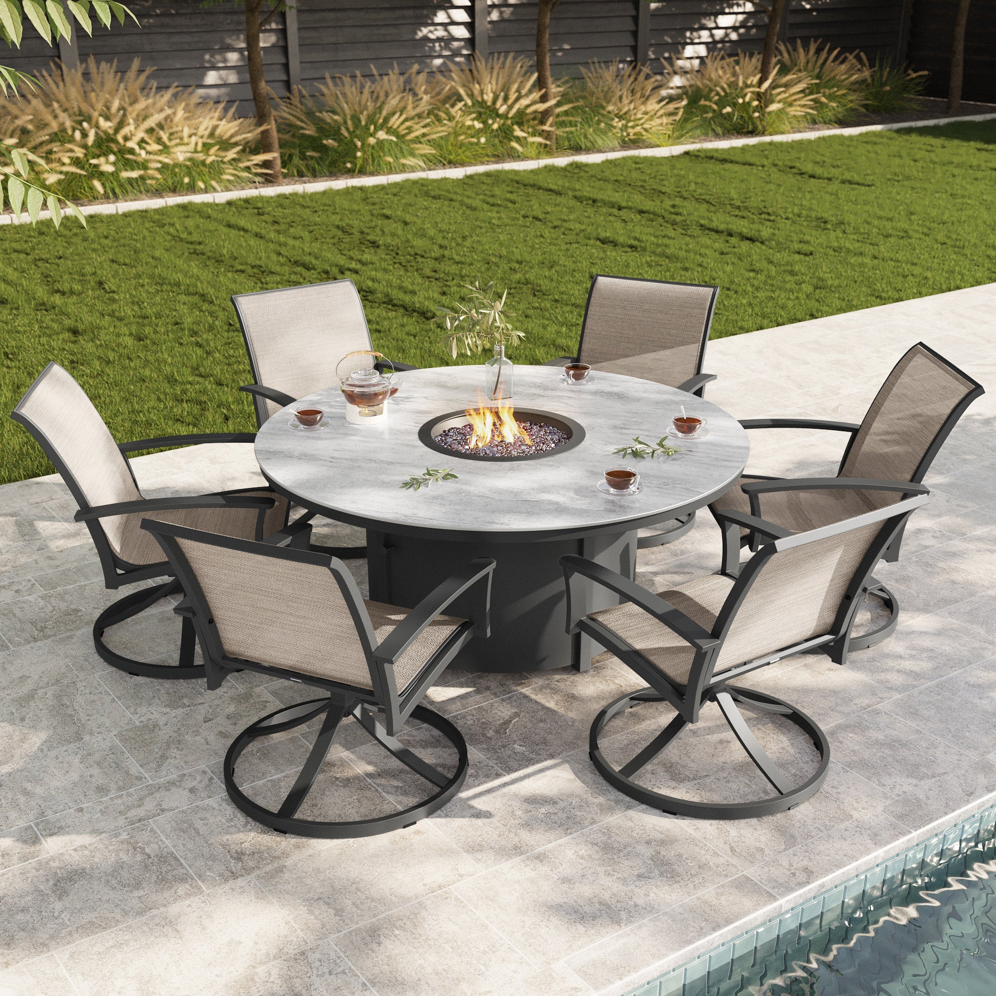 ディアベルセット　クオシク Agio Clearfield 7-piece Sling Fire Outdoor Patio Dining Set | Costco