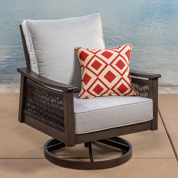 Grand Leisure Palomar 5-piece Fire Chat Set | Costco