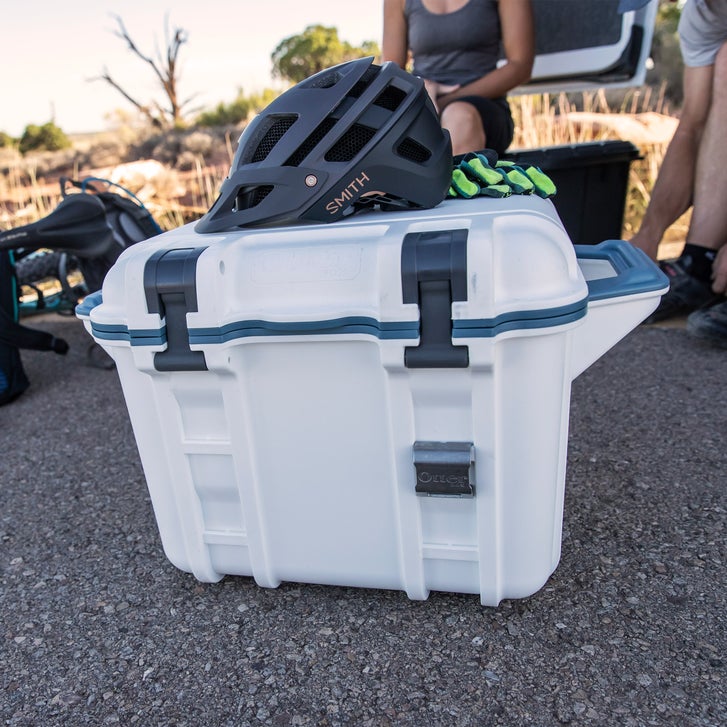 Otterbox Venture 25 Qt Cooler | Costco