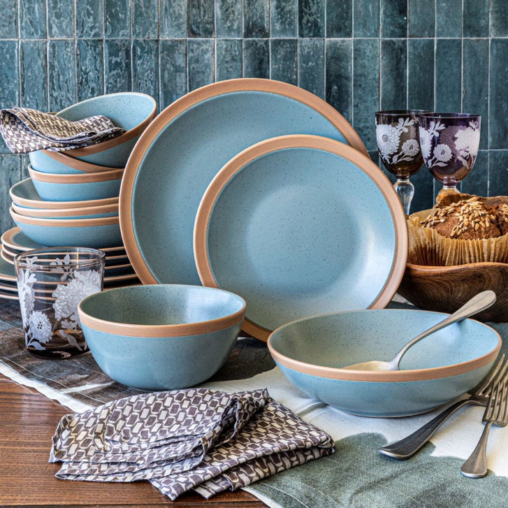 overandback Stardust 16-piece Dinnerware Set | Costco