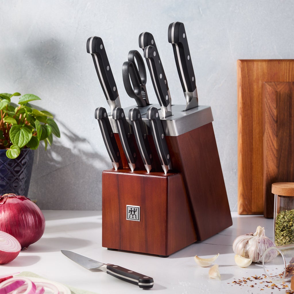 Zwilling Pro Self-sharpening 11-piece Cutlery Knife Set | Costco