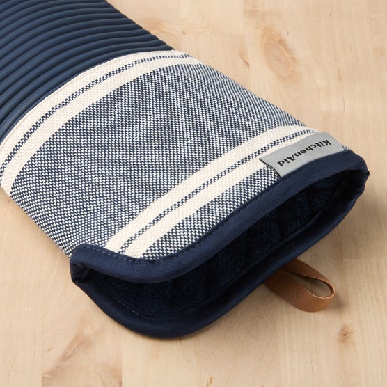 KitchenAid Kitchen Mitt Set, 4-pack | Costco